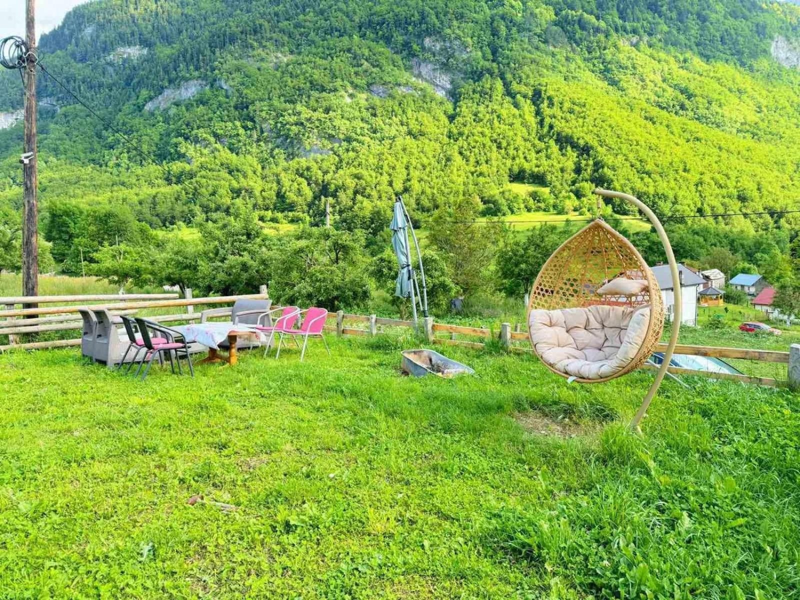 Dedushi Guesthouse &Wood Cabins-Camping Place Gusinje ภายนอก รูปภาพ